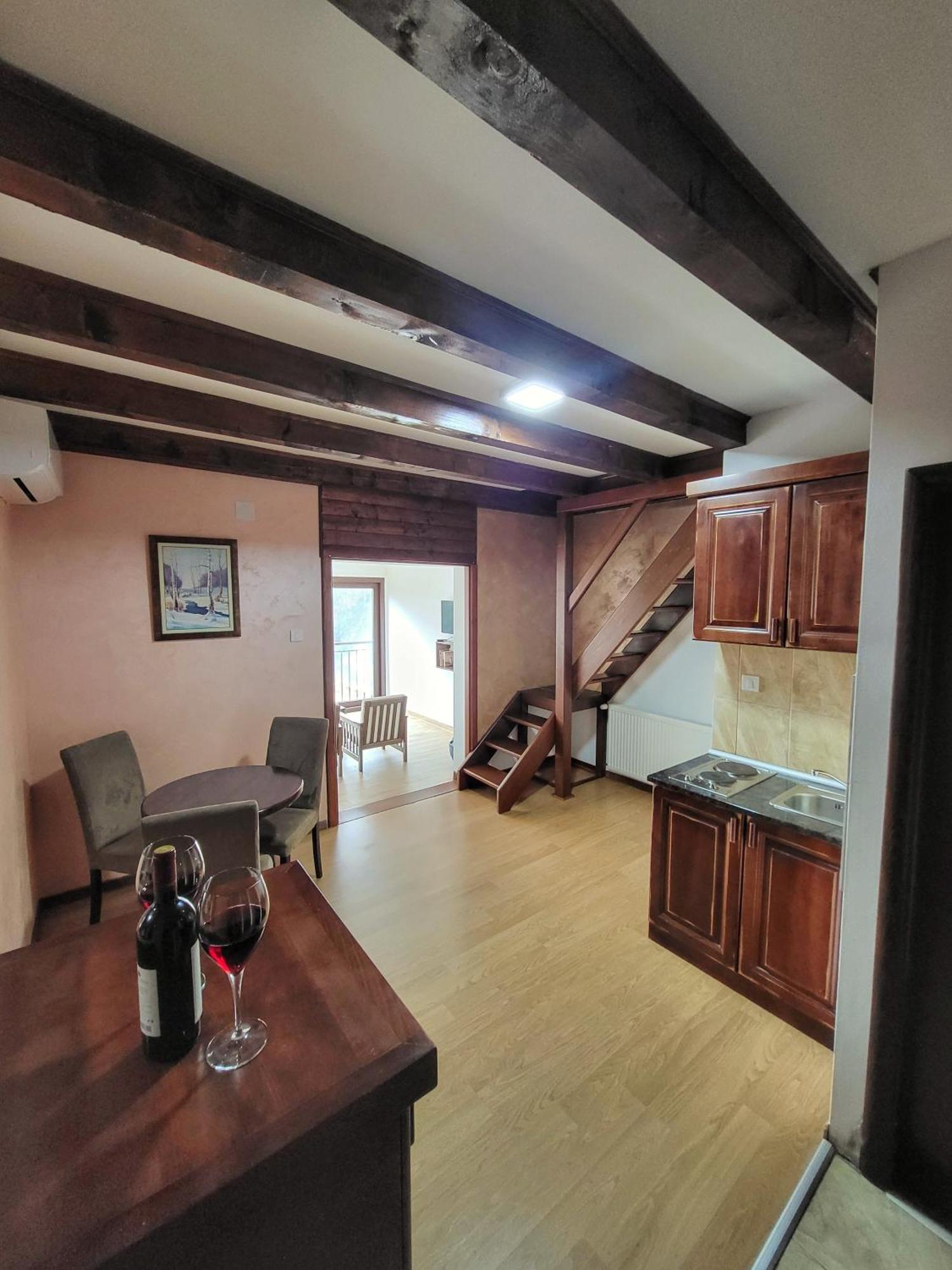 Apartmani Tarsko Jezero Zaovine Exterior foto